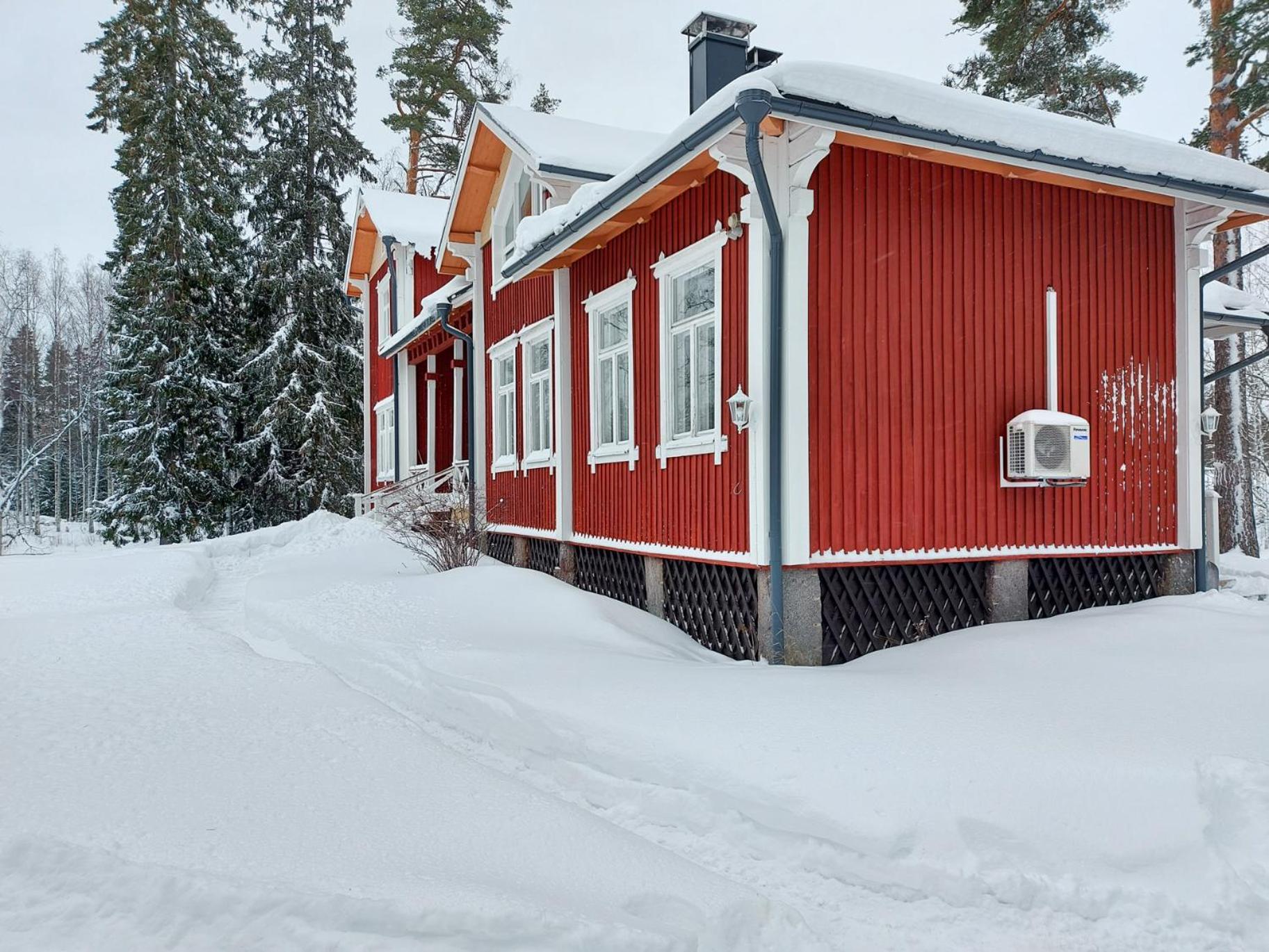 Inhan Kartano Ähtäri Exteriör bild