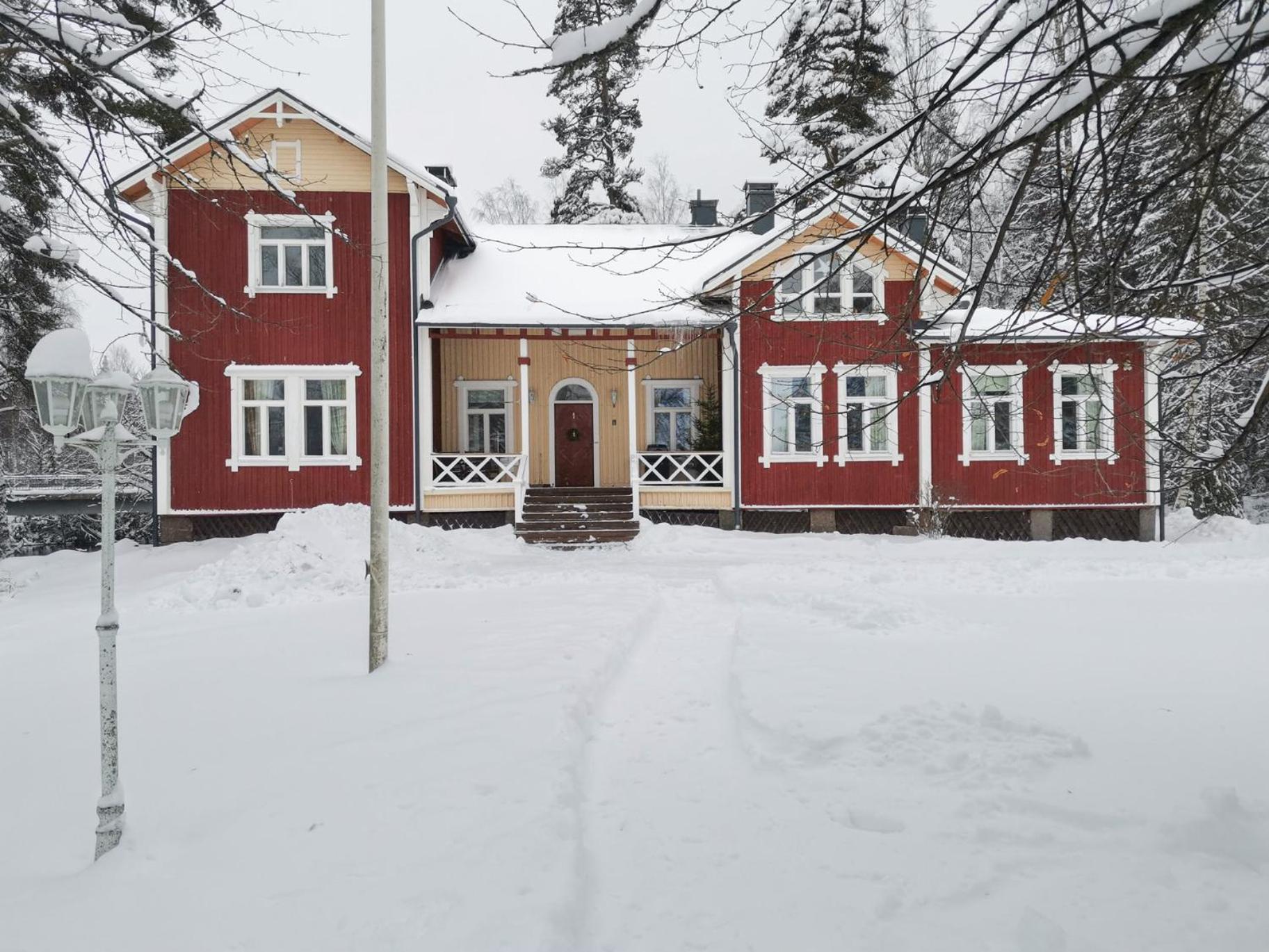 Inhan Kartano Ähtäri Exteriör bild